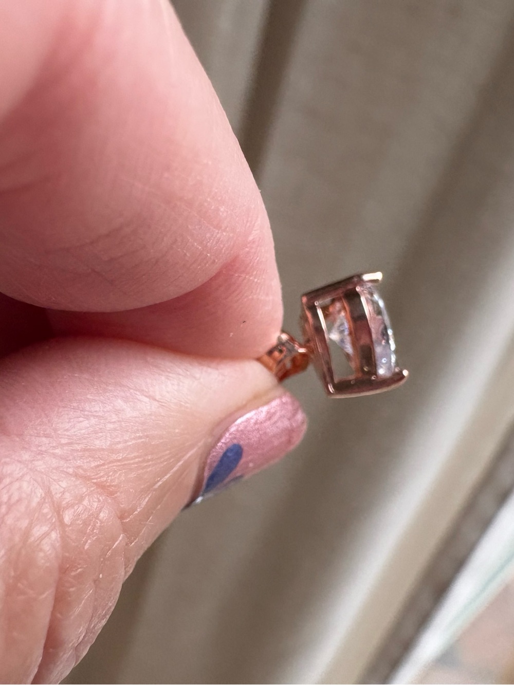 Swarovski Crystal Rose Gold Heart Earrings - Picture 4 of 5
